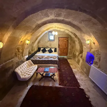 White Castlee Cave * Nevşehir